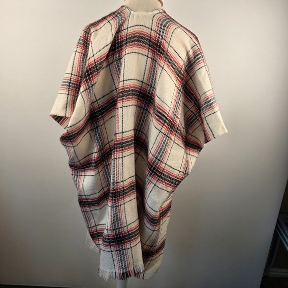 LOFT Women's Plaid Wrap M/L Red‎ Black White Poncho Sweater Cardigan Fringe NWT - Picture 5 of 7